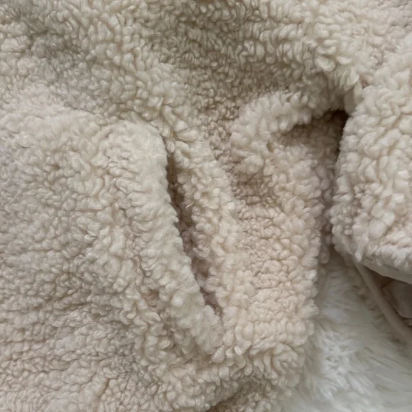 Warm Cream Sherpa Jacket - Picture 6 of 8